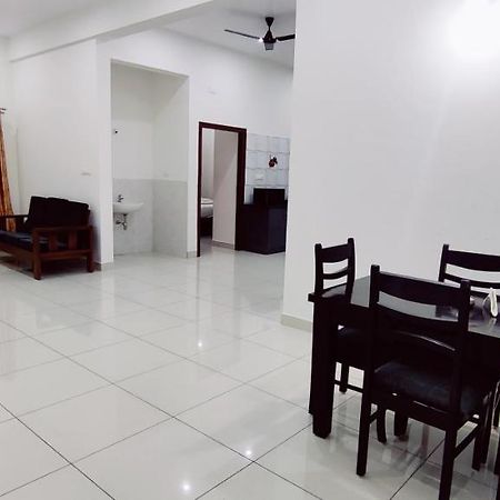 Suvarna Elite - Premium Apartment Hotel Mysore Exterior foto